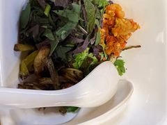 -丽丽三鲜螺蛳粉(田林路店)