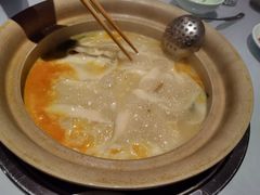 酸萝卜老鸭锅-gleeglee乐溢亦茶(合生汇店)