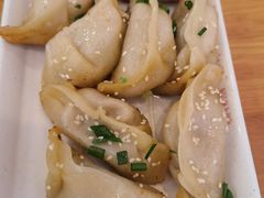 牛肉鍋貼-小姜锅贴(凤凰街店)
