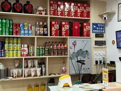 -老何家后安粉·糟粕醋海鲜火锅(三亚湾椰梦长廊店)