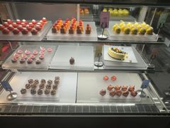 -亚龙湾希尔顿自助餐厅·海鲜·烧烤·沙滩BBQ·现场乐队