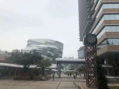 -香港理工大学