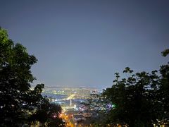 -灵岩山风景区