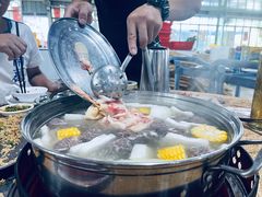 -五洞培记山庄·鲜牛肉火锅