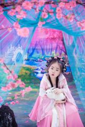 点击看大图 -九月鹰飞汉服摄影工作室