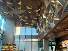 -星巴克臻选(杭州嘉里中心1F店)