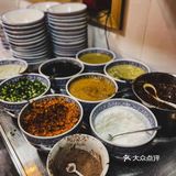 陪我一起长大的眼镜小面