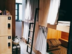 -一间森林酒店(上海人民广场店)