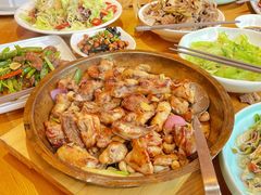 铜盘焗走地鸡-德胜轩正宗顺德菜(宝安沙井会展中心店)