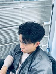 -藤野造型烫染·漂发