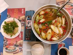 -月亮房·白斩鸡(娄山关路店)