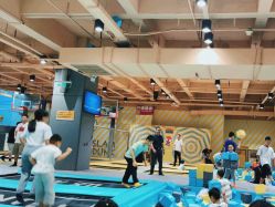 -反弹蹦床公园·运动乐园·团建·亲子派对(深圳观澜湖店)