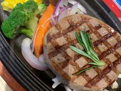 -海维克牛排馆HIGHWIC(右岸环宇坊店)