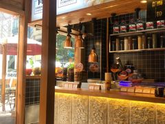 -呼啦面馆·头牌豌杂面(爱琴海店)