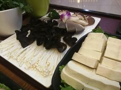 -八宝牛潮汕鲜牛肉火锅(净月店)