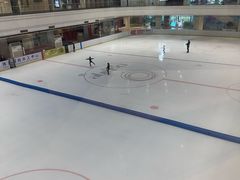 -陈露国际冰上中心(天津嘉里汇店)