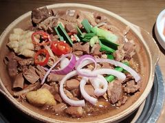 -蔡婶牛腩牛杂煲(长安万科店)