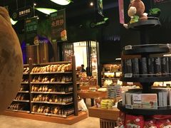 -三只松鼠生活馆(芜湖弋江金鹰店)