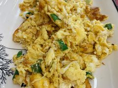 银鱼炒鸡蛋-魏四小鱼锅贴王