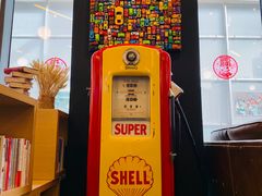 -汽车博物馆主题餐厅