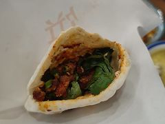 -曾笼笼牛肉饼