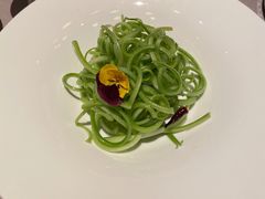 炝拌鲍芹-金海华·悦食东方(苏州中心商场店)