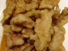 -老码头黑皮肘子锅包肉(赣水路店)