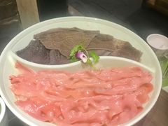 -红九格老火锅(三峡广场店)