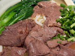 -鑫花溪牛肉米粉(凤凰街创始总店)