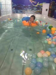 -开心岛婴儿游泳母婴用品店