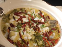-江渔儿酸菜鱼(映月湖环宇城店)