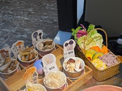 -菌自由丨野生菌火锅特色庭院餐厅(丽江古城店)