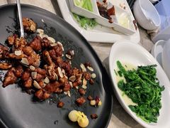 酱爆桃仁鸡丁-106餐厅北京菜.烤鸭(百子湾店)