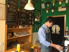 -长颈鹿咖啡(大学路店)