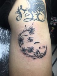 -SNOW TATTOO STUDIO