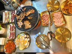 -胡悦里韩式烤肉(芝罘万达广场店)
