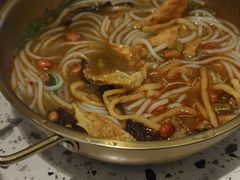 -雙冲柳州螺蛳粉&酸嘢&桂林米粉(簋街店)