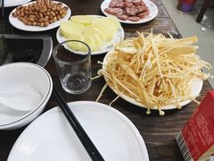 -石记东北风味烤肉店(子固路店)