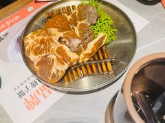 -草家酱蟹炭火烤肉店(珲春南路一店)