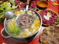 -潮汕·草根牛肉档(上海荟聚城市集市店)