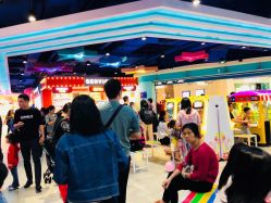 -LuckyStar幸运星家庭娱乐中心(东莞国贸店)