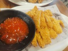 -老东镇啤酒屋海鲜加工·蒸汽海鲜·海鲜烧烤(台东店)