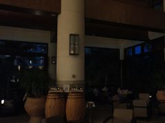 -亚龙湾喜来登·美景台大堂吧