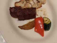 -马克西姆俄罗斯餐厅(通亚街店)