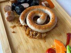 -圣彼得堡观江俄餐厅(中央大街黑金冠店)