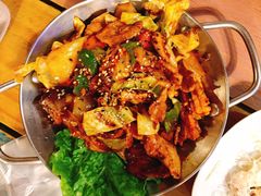 鱿鱼炒五花肉-富乐满韩国正宗炸鸡韩国料理(虹泉路店)