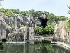 -伍山石窟