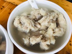白鲨鱼-江南红鱼汤(洋中花园店)