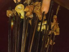 -拈签一笑黄牛肉辣卤串串