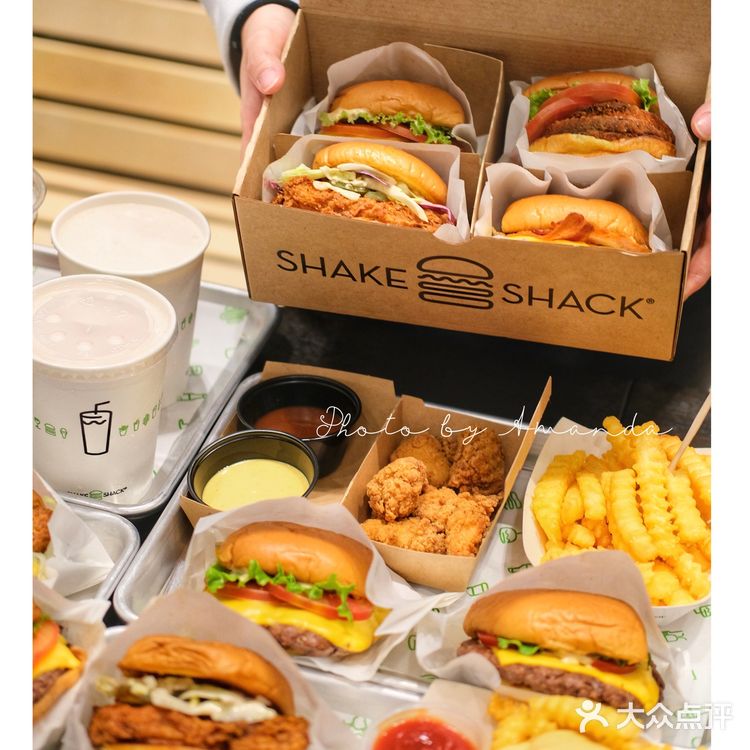 广州首家Shake Shack先来20个汉堡浅尝一下吧🍔🍔